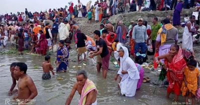 ব্রহ্মপুত্রে পূণ্যার্থীদের পূণ্যস্নান