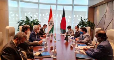 Dr Momen holds talks with India China Tajikistan counterparts