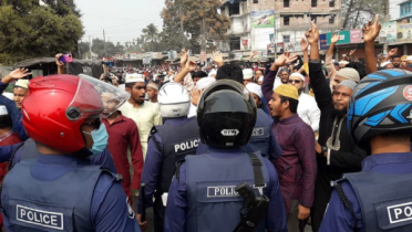 পঞ্চগড়ে পুলিশ-বিক্ষোভকারী সংঘর্ষে তরুণ নিহত, বিজিবি মোতায়েন