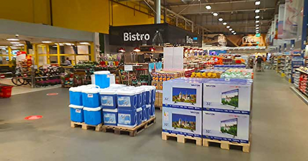 Walton brand TV are being displayed at ‘Bistro’, one of the largest chain shops in Romania.