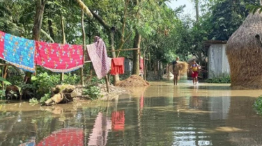 তিস্তার পানি বিপৎসীমার ওপরে, নিম্নাঞ্চল প্লাবিত