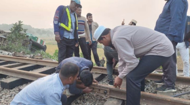 গাজীপুরে মেরামত করা লাইনে ট্রেন চলাচল শুরু