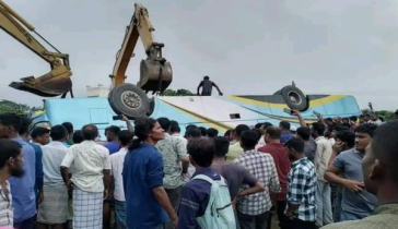 স্টারলাইনের যাত্রীবাহী বাস উল্টে নিহত ১, আহত ১৪