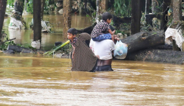 ১১ জেলায় বন্যা : মৃত্যু বেড়ে ৩১